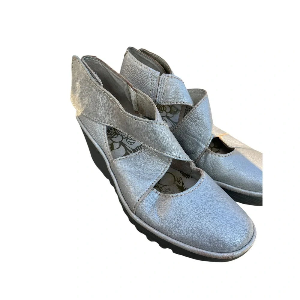 Fly London Yogo Crossover Leather Shoes Wedge Lagenlook Boho Silver, Size 41‎